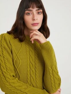 Strickkleid In Oliv -Modebekleidungs Geschäft bgn strickkleid in oliv 4