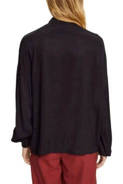Edc By Esprit Bluse Mit Extra Feiner Struktur Black 4 Edc By Esprit Bluse Mit Extra Feiner Struktur Black -Modebekleidungs Geschäft edc by esprit bluse mit extra feiner struktur black 2