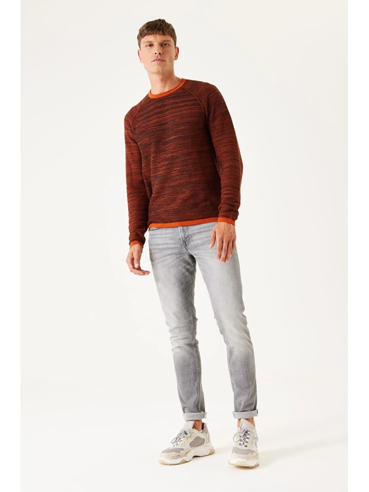 Pullover in Orange Garcia Pullover In Orange -Modebekleidungs Geschäft garcia pullover in orange 2