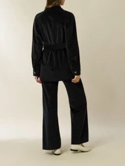 IVY OAK Hemdjacke In Schwarz 5 IVY OAK Hemdjacke In Schwarz -Modebekleidungs Geschäft ivy and oak hemdjacke in schwarz 3