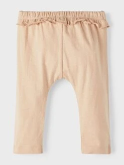 Lil Atelier Hose "Edith" In Beige -Modebekleidungs Geschäft lil atelier hose edith in beige 1