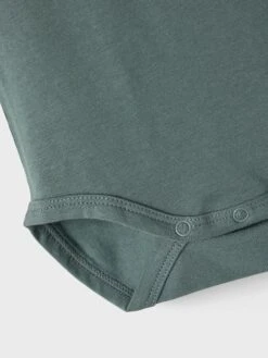 NAME IT Langarmbody In Balsam Green 5 NAME IT Langarmbody In Balsam Green -Modebekleidungs Geschäft name it langarmbody in balsam green 3