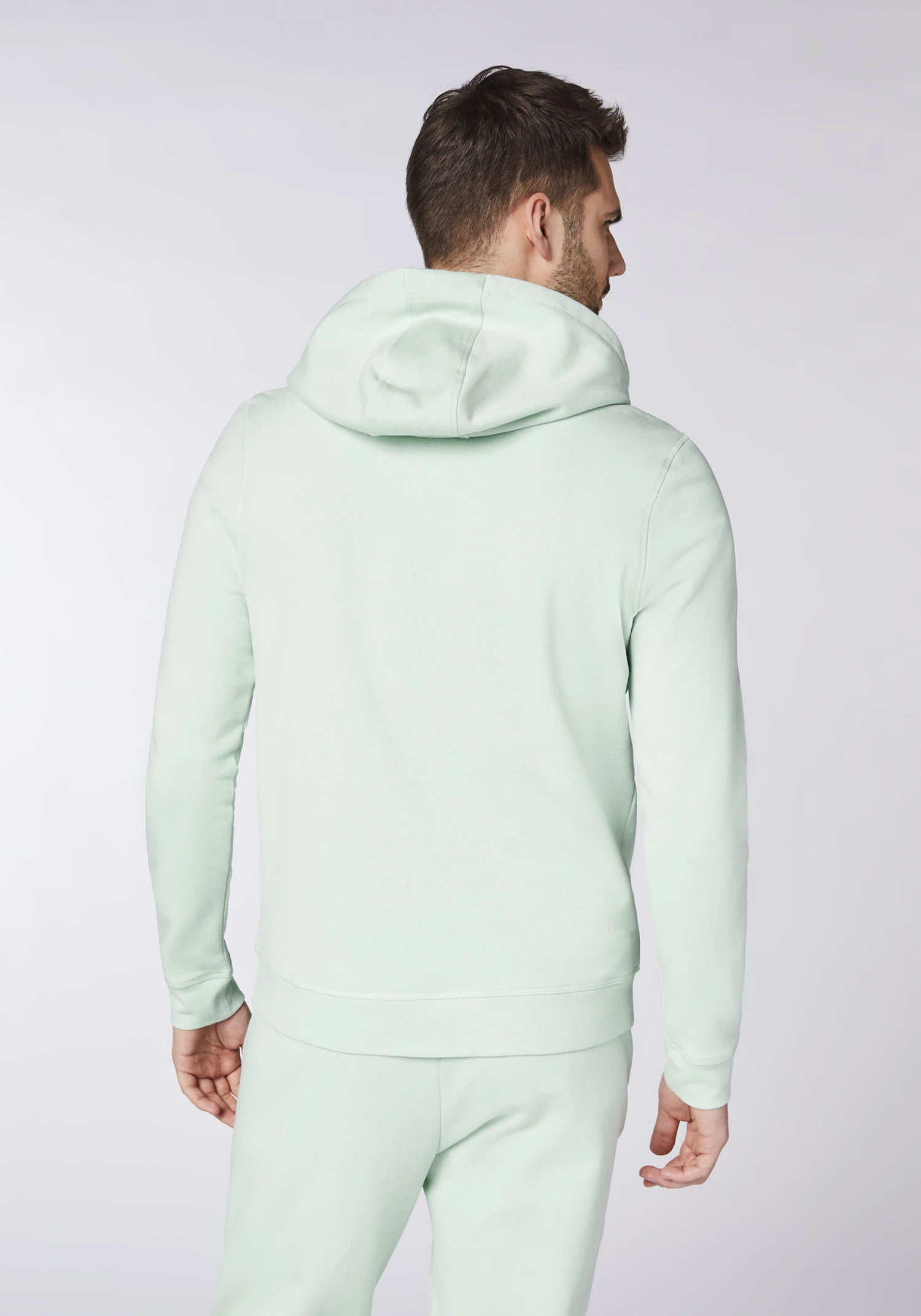 Sweatshirt in Grau Sweatshirt In Grau -Modebekleidungs Geschäft oklahoma jeans sweatshirt in grau 1 scaled