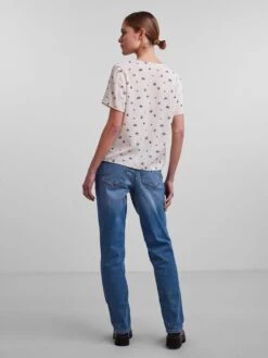 Pieces Bluse In Weiß -Modebekleidungs Geschäft pieces bluse in weiss 2