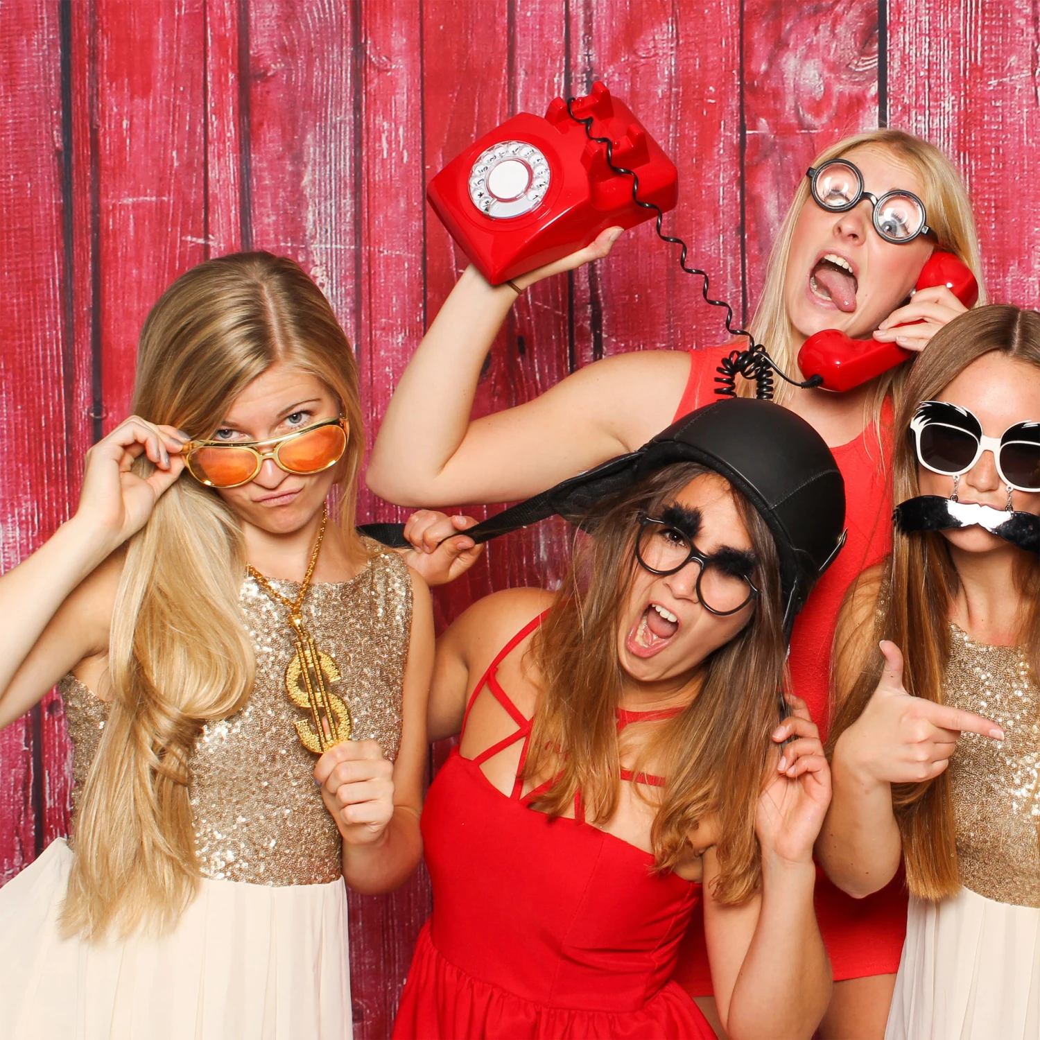 3x Rapperbrille in Gold 3x Rapperbrille In Gold -Modebekleidungs Geschäft relaxdays 3x rapperbrille in gold 2