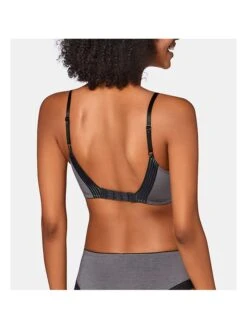 Sloggi Bügelloser BH In Schwarz -Modebekleidungs Geschäft sloggi bugelloser bh in schwarz 1