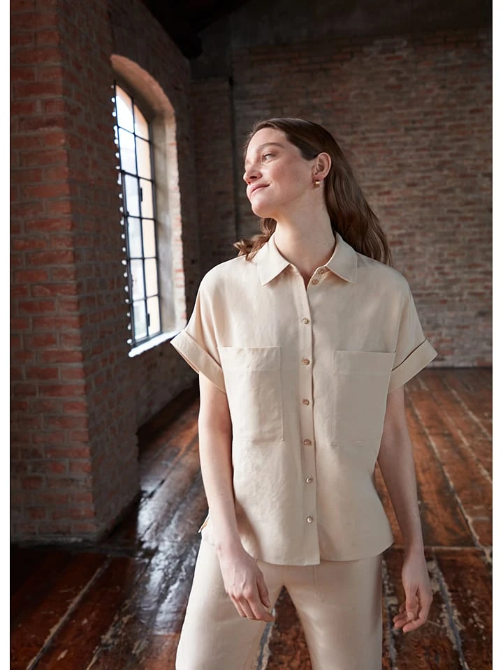 Bluse in Creme Stefanel Bluse In Creme -Modebekleidungs Geschäft stefanel bluse in creme 2