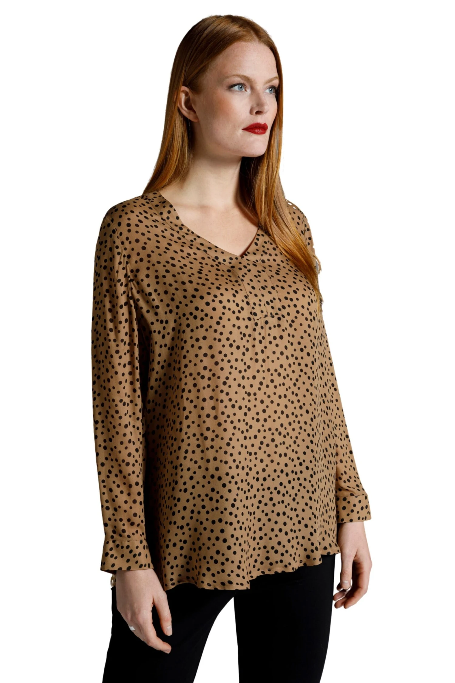 Tunika Tupfen-Design V-Ausschnitt in braun Ulla Popken Tunika Tupfen-Design V-Ausschnitt In Braun -Modebekleidungs Geschäft ulla popken tunika tupfen design v ausschnitt in braun scaled