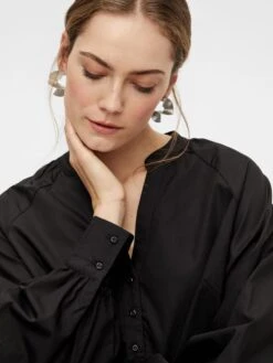 Y.A.S Kleid "Ria" In Schwarz -Modebekleidungs Geschäft y a s kleid ria in schwarz 4